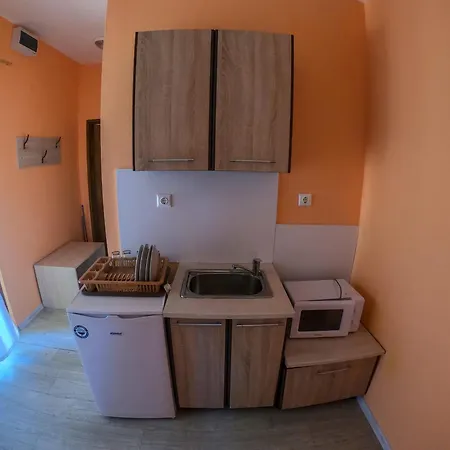 почивна база синьо лято Blue Summer Vakantiehuis Tsarevo